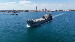 México envía 814 toneladas de ayuda humanitaria a Cuba