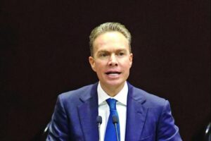 Reforma electoral: FGR y UIF filtrarán a narcocandidatos