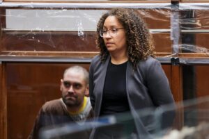 Hijo del cineasta Rob Reiner se declara no culpable del homicidio de sus padres