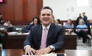 Diputado Sergio Torres recibe el alta hospitalaria tras sufrir atentado en Culiacán