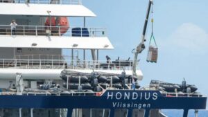 Pasajero de Estados Unidos que viajaba en crucero da positivo por hantavirus; otro tiene «síntomas leves»