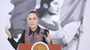 Claudia Sheinbaum sobre candidatura del Movimiento del Sombrero en Michoacán: «No se le cierra la puerta a nadie»