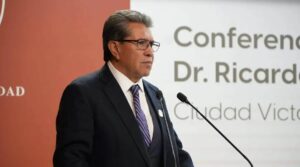 Ricardo Monreal ofrece conferencia sobre reforma al Poder Judicial en la UAT