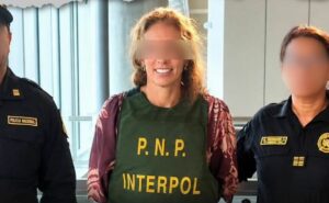 Detienen en Perú a actriz buscada por fraude en Querétaro